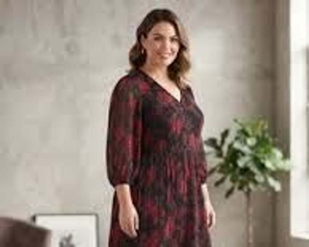 Lane Bryant Red Black Floral Foil Print Pleated Midi Dress Size 20